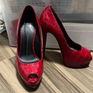 Giuseppe Zanetti pay&leather Red peep toe